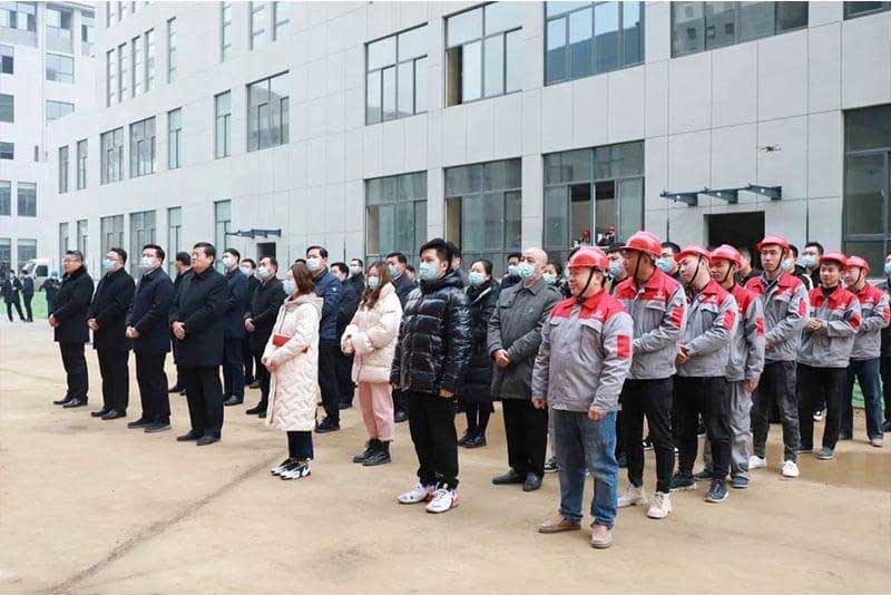 市中區各部門(mén)（局、街道）主要負責人及中海生物技術(shù)部分員工和施工團隊參加開(kāi)工儀式